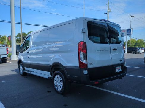 Certified 2025 Ford Transit 250 Low Roof w/ Exterior Upgrade Package RWD image 9