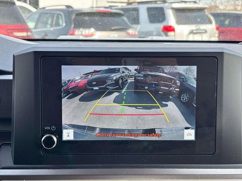 Used 2025 Toyota Tacoma TRD Sport image 19