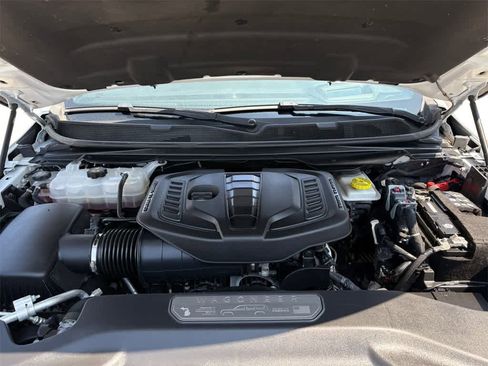 Used 2023 Jeep Wagoneer Series III w/ Preferred Equipment Group image 20