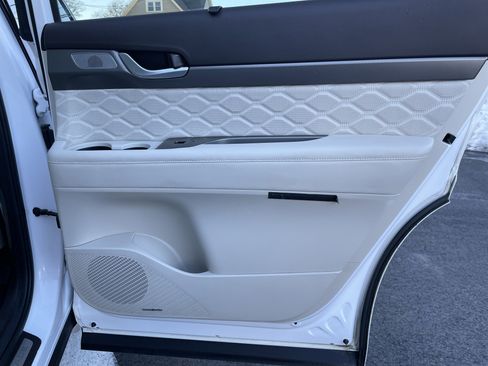 Used 2020 Hyundai Palisade Limited image 18