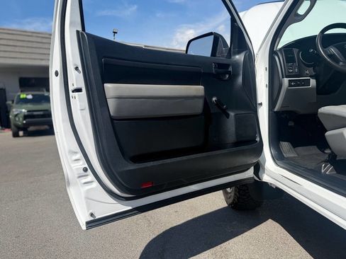 Used 2010 Toyota Tundra 4x4 Regular Cab Long Bed image 80