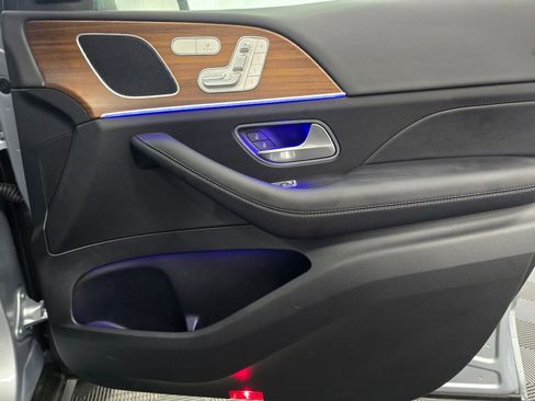 Used 2025 Mercedes-Benz GLE 350 4MATIC image 26