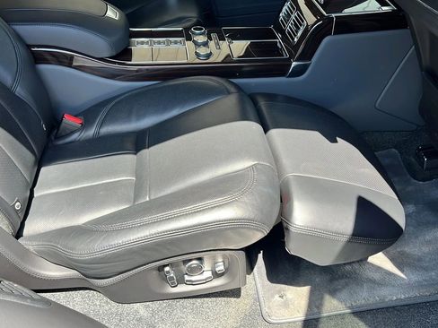 Used 2016 Land Rover Range Rover LWB SV Autobiography image 23