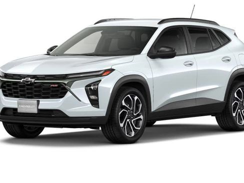 New 2026 Chevrolet Trax RS FWD image 2