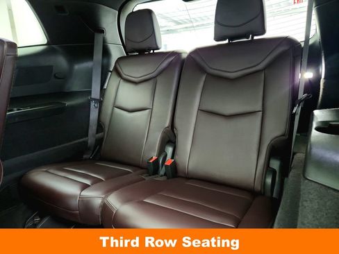 Used 2021 Cadillac XT6 Premium Luxury FWD image 29