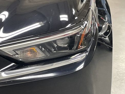 Used 2025 Toyota Grand Highlander XLE image 6