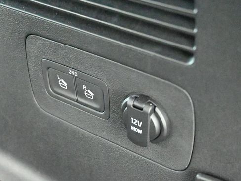 Used 2024 Kia Sorento SX Prestige w/ Sage Leather Package image 64