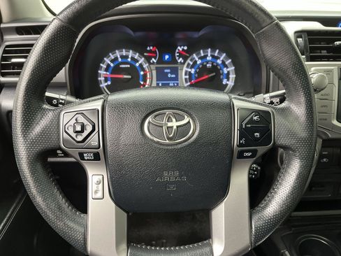 Used 2019 Toyota 4Runner SR5 Premium AWD/4WD image 15
