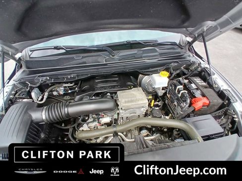 Certified 2024 RAM 1500 Laramie AWD/4WD image 27