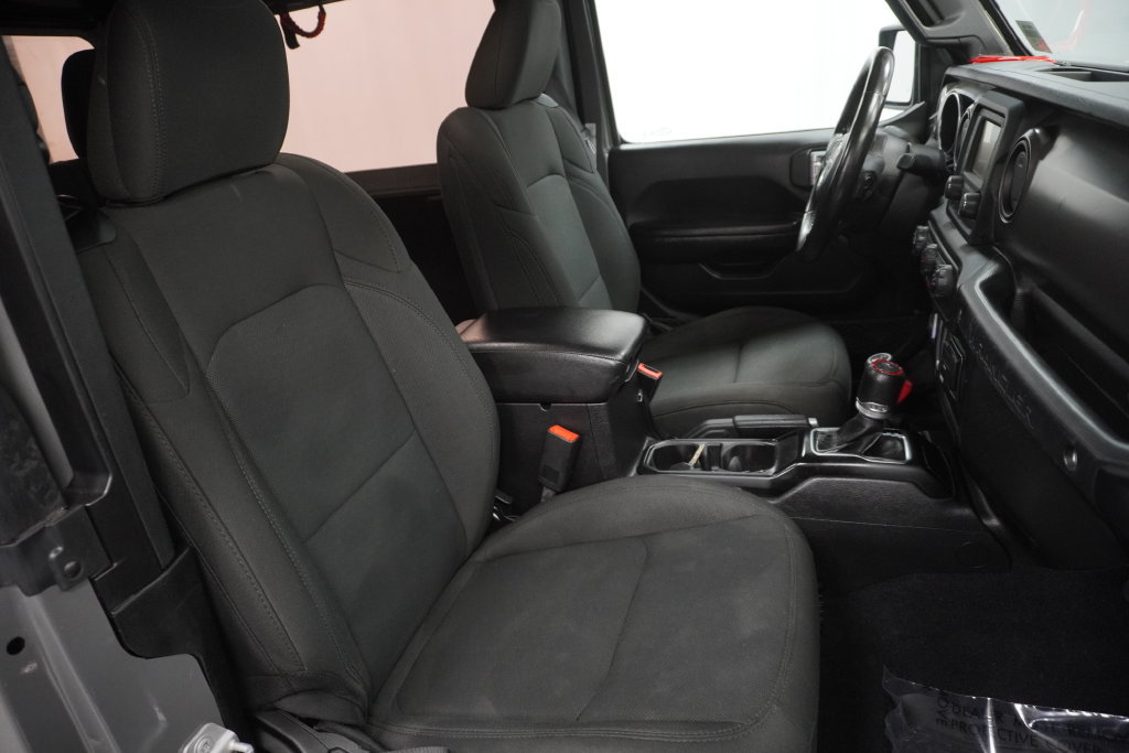 Used 2019 Jeep Wrangler Sport w/ Quick Order Package 24S AWD/4WD image 47