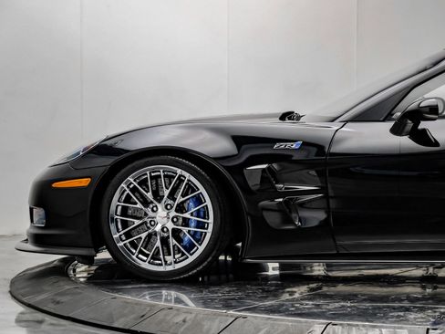 Used 2010 Chevrolet Corvette ZR1 w/ Preferred Equipment Group image 8