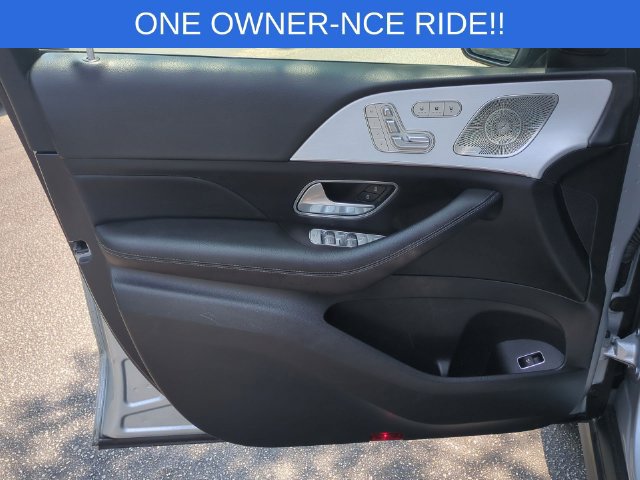 Used 2025 Mercedes-Benz GLS 450 4MATIC image 12