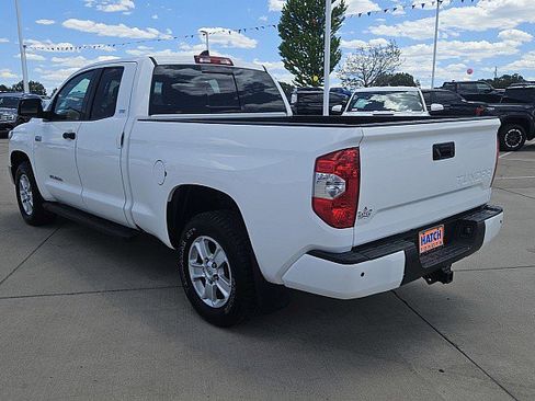 Used 2021 Toyota Tundra SR5 w/ Convenience Package RWD image 22