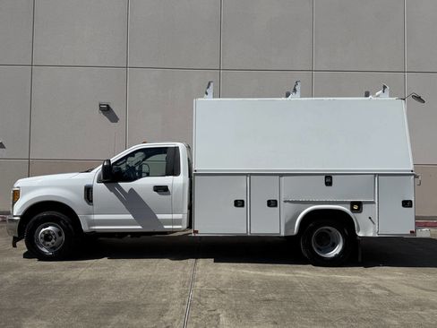Used 2017 Ford F350 XL w/ XL Value Package image 8