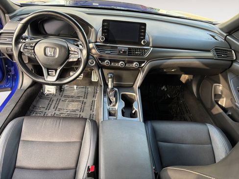 Used 2020 Honda Accord Sport image 10