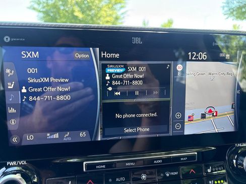 Used 2020 Toyota Highlander Platinum AWD/4WD image 32