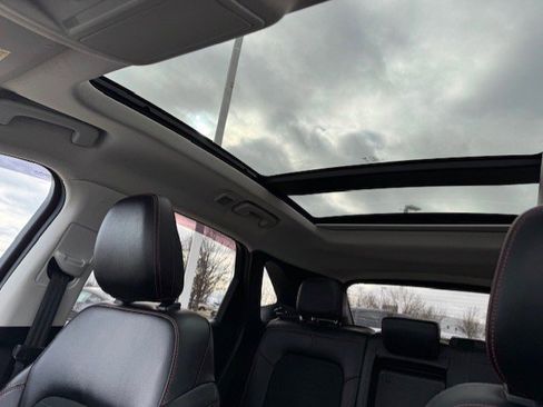 Used 2022 Ford Escape SEL w/ SEL Stealth AWD Package image 23