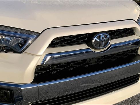 Used 2018 Toyota 4Runner Limited image 29
