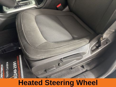 Used 2020 Chevrolet Colorado LT w/ Safety Package image 12