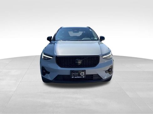 Certified 2026 Volvo XC40 B5 Ultra w/ Climate Package AWD/4WD image 5