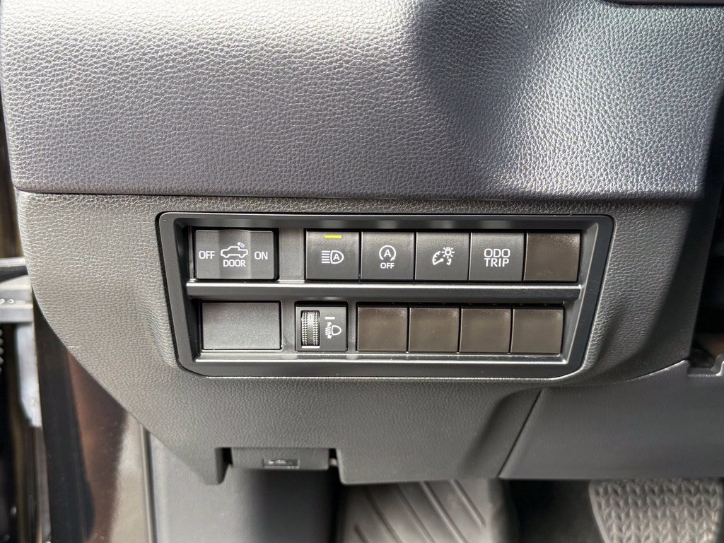 Used 2023 Toyota Tundra SR5 AWD/4WD image 24