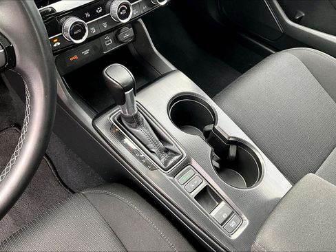 Used 2022 Honda Civic EX image 18