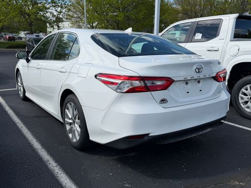 Used 2020 Toyota Camry LE FWD image 2