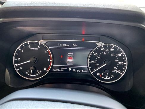 Used 2025 Nissan Rogue SV FWD image 7