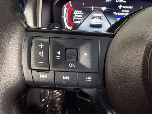 Certified 2024 Nissan Rogue SL AWD/4WD image 34
