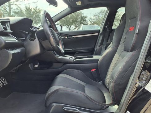 Used 2018 Honda Civic Si image 9
