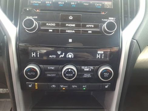Used 2020 Subaru Ascent Premium w/ Convenience Package image 20