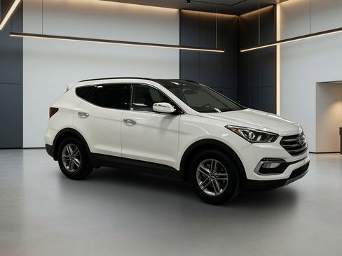 Used 2017 Hyundai Santa Fe Sport w/ 2.4L Tech Package 04 FWD image 7