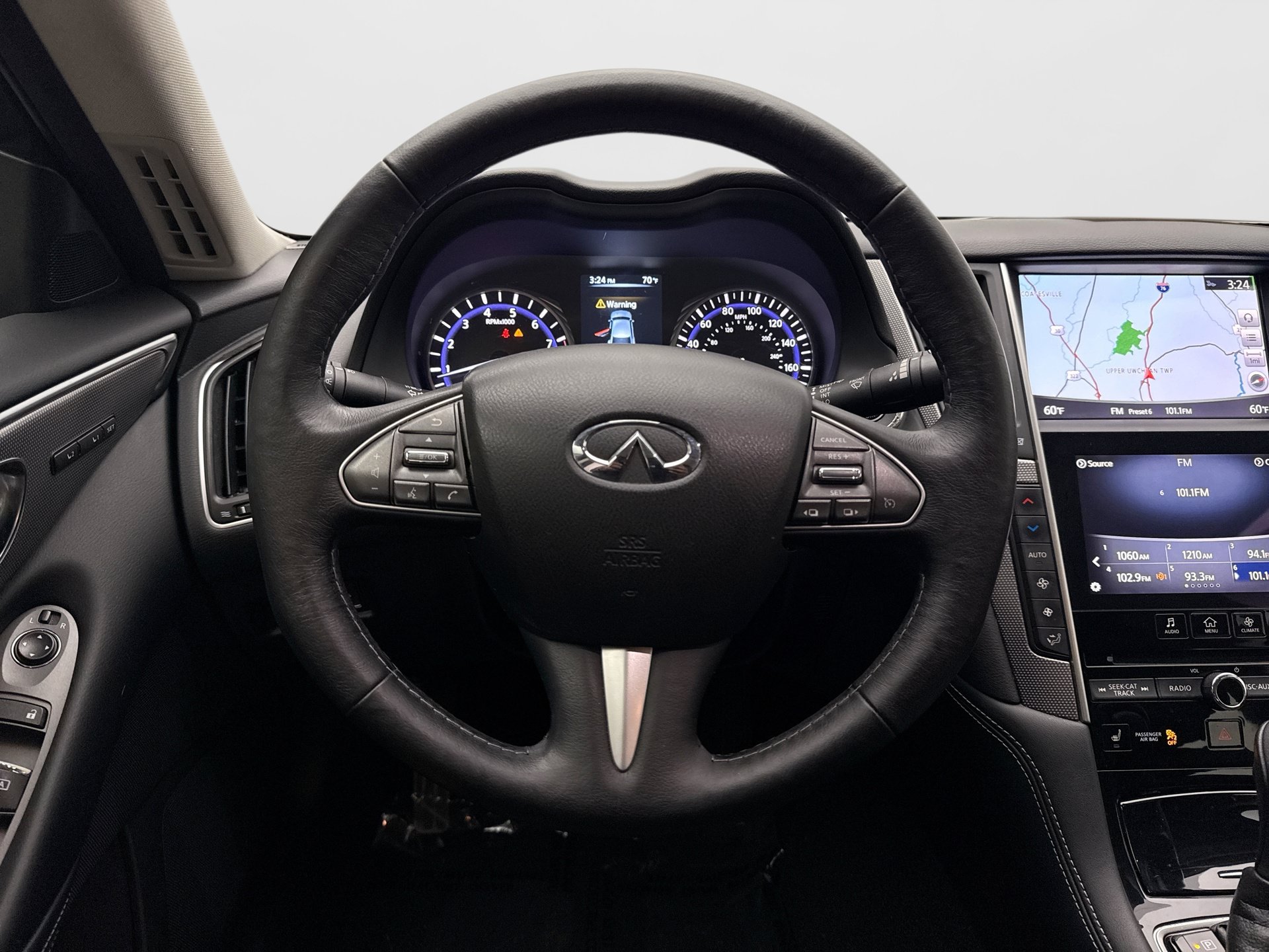 Used 2016 INFINITI Q50 3.0t Premium w/ 3.0T Premium Plus Package AWD/4WD image 12