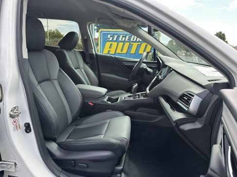 Used 2020 Subaru Outback Onyx Edition XT AWD/4WD image 19