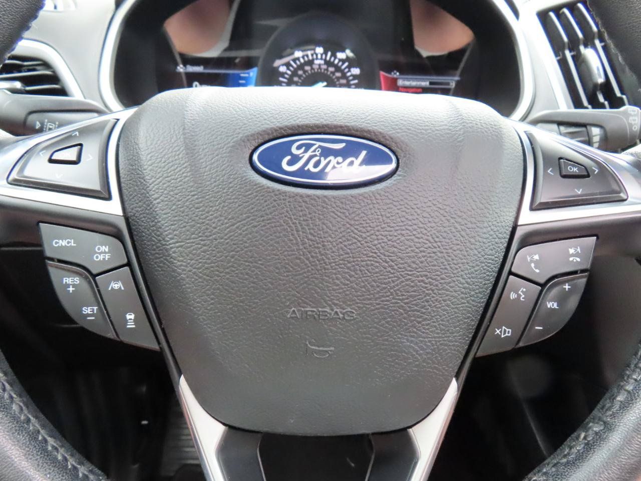 Used 2020 Ford Edge SEL w/ Convenience Package FWD image 27
