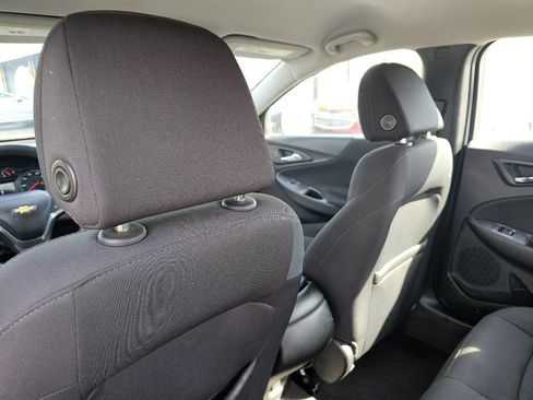 Used 2018 Chevrolet Malibu LS image 27