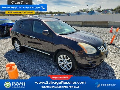 Used 2013 Nissan Rogue SL AWD/4WD image 5