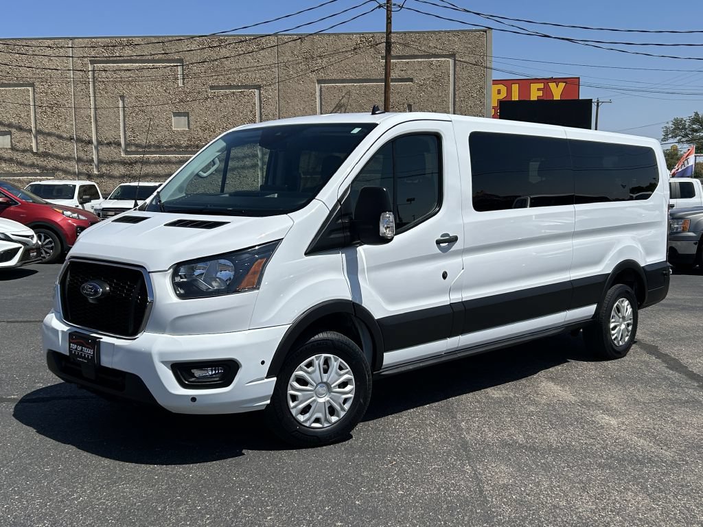 Used 2024 Ford Transit 350 XLT RWD image 4