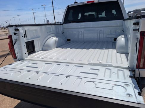 Used 2025 Ford F150 Lariat w/ Equipment Group 502A High image 29