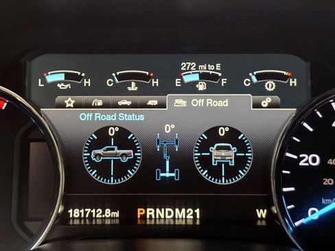 Used 2017 Ford F350 Lariat w/ Lariat Value Package AWD/4WD image 13