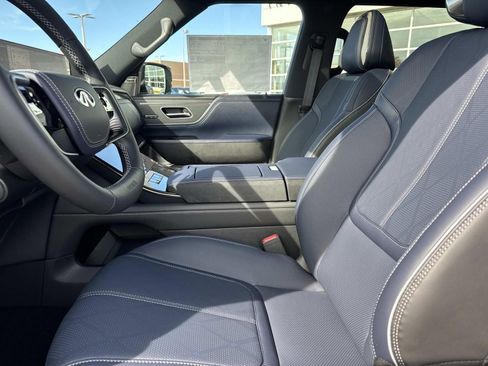 New 2026 INFINITI QX80 4WD w/ Sport Exterior Package image 11