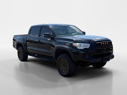 Used 2023 Toyota Tacoma 4x4 Double Cab w/ Trail Edition image 9