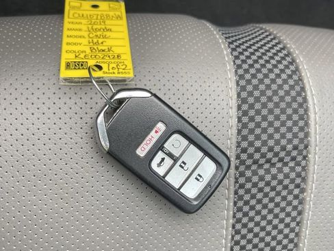 Used 2019 Honda Civic Touring image 25