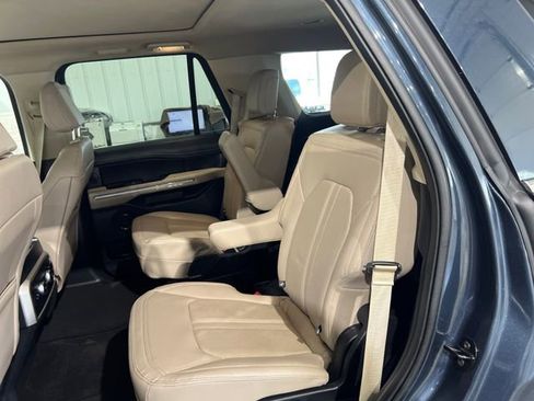 Certified 2022 Ford Expedition Limited AWD/4WD image 10