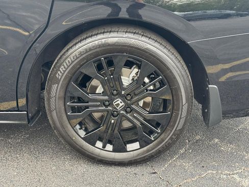 Certified 2025 Honda Odyssey Sport-L image 6