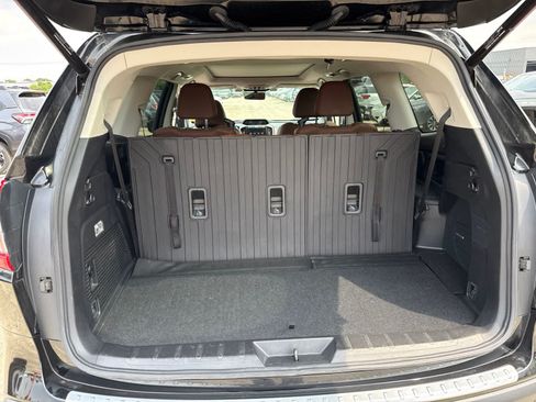 Used 2019 Subaru Ascent Touring w/ Popular Package #2A AWD/4WD image 14