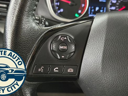 Used 2023 Mitsubishi Eclipse Cross SE image 12