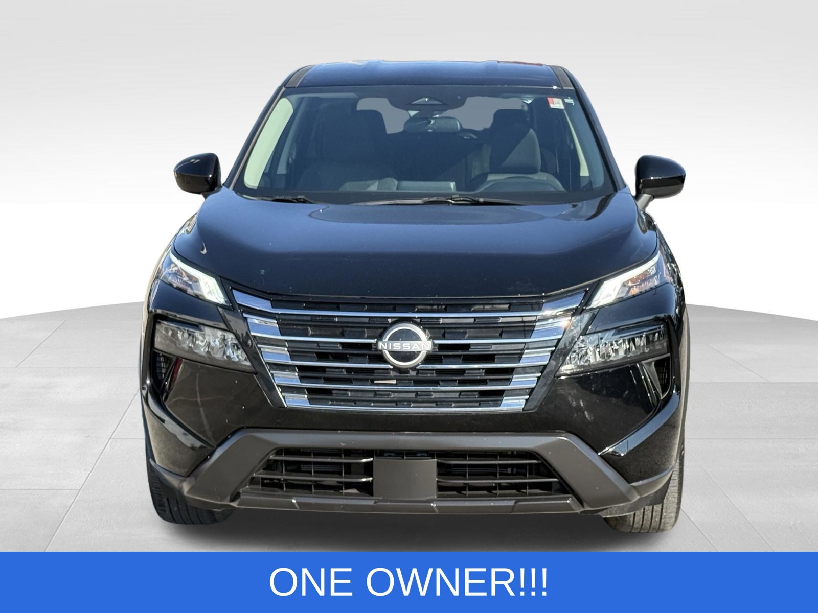 Used 2025 Nissan Rogue SV AWD/4WD image 13