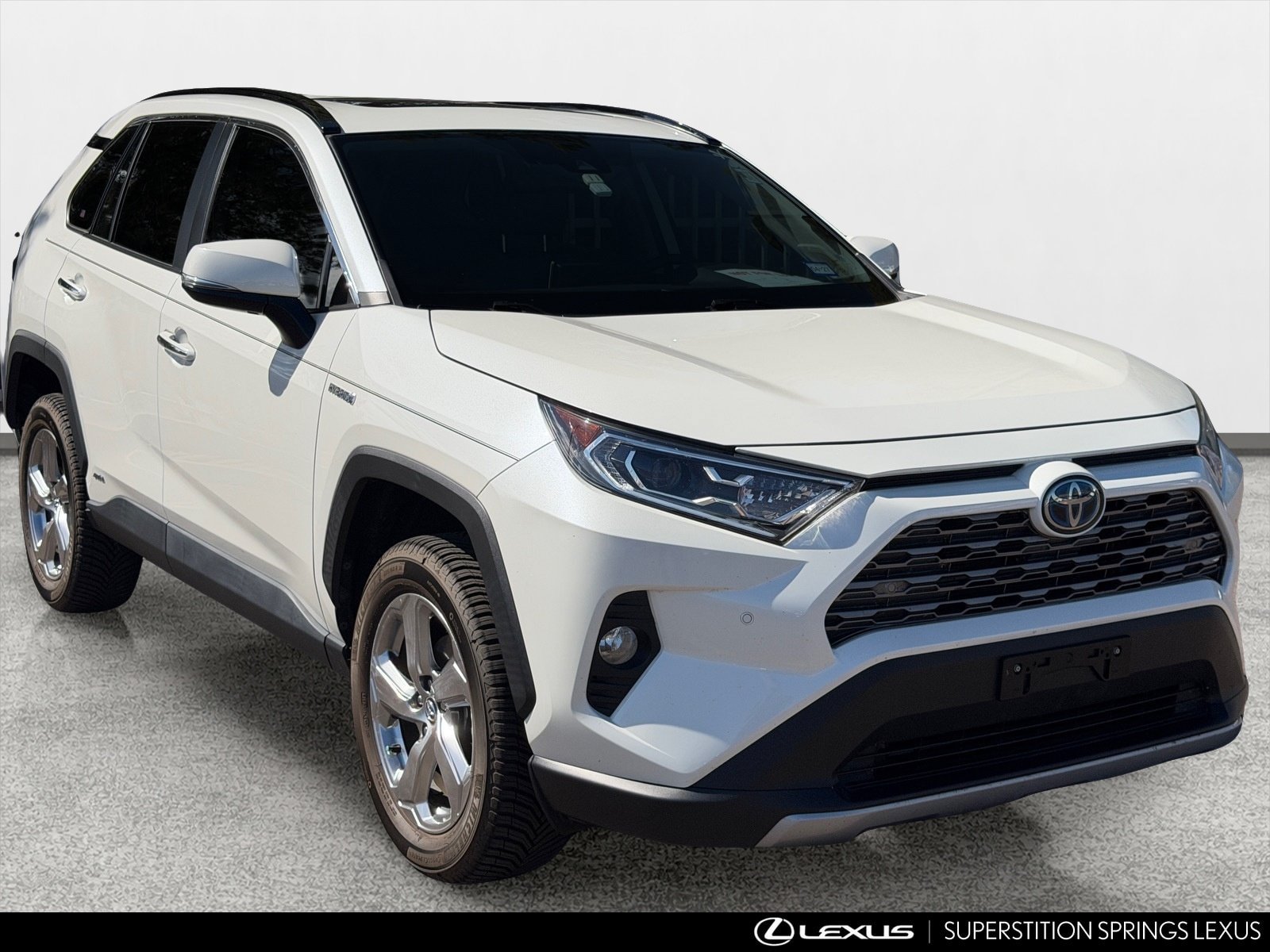 Used 2020 Toyota RAV4 Limited AWD/4WD image 2
