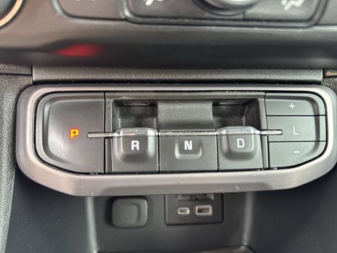 Used 2023 GMC Acadia AT4 w/ Trailering Package AWD/4WD image 16